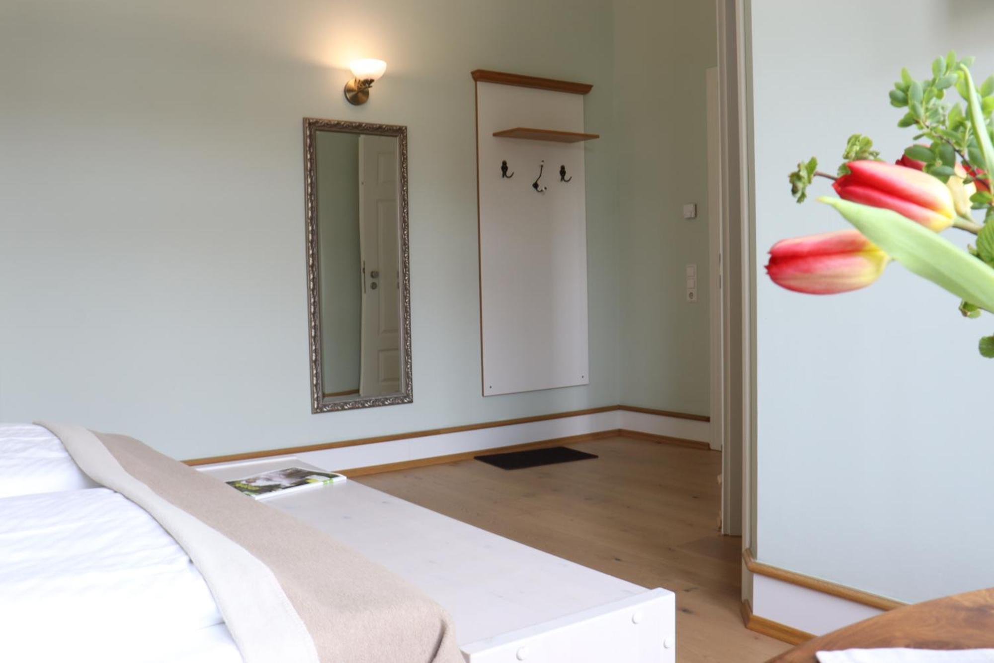 Gaestehaus "Unsere Stadtvilla" Hechingen Dış mekan fotoğraf